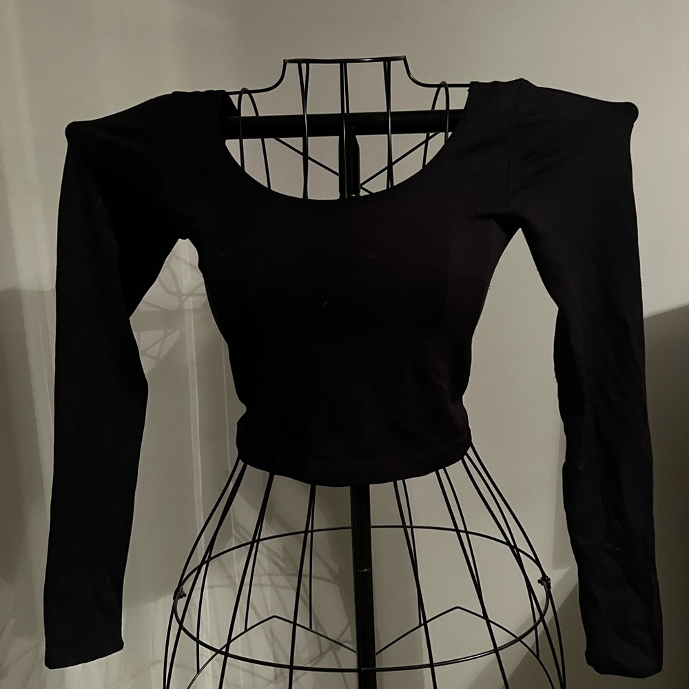 Forever 21 Cropped Long Sleeve